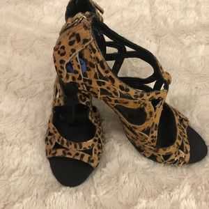 Mango leopard print shoe